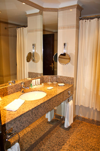 Prestige Suite at Le Meridian Barcelona Prestige Suite at Le Meridian Barcelona