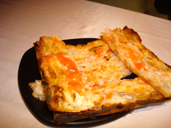 Bread with Tomatoes @ The Attic La Rambla Barcelona Spain Bread with Tomatoes @ The Attic La Rambla Barcelona Spain