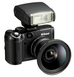 CoolPix P6000: Small but flexible