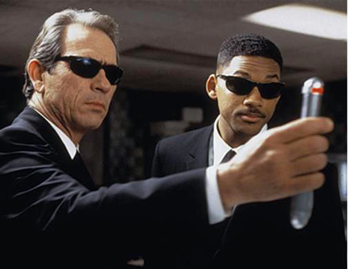 men_in_black_movie_image_tommy_lee_jones_and_will_smith men_in_black_movie_image_tommy_lee_jones_and_will_smith