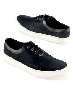 oc-sneaker oc-sneaker