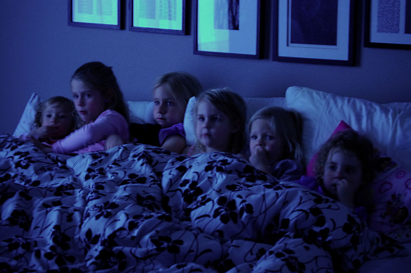 6 little monkeys in my bed1