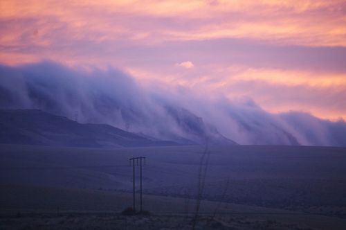 Sunrise with clouds on cliffs2