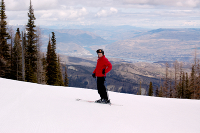 Skiing_columbia_in_background1